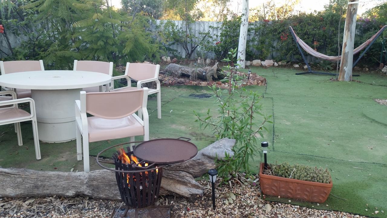 Sonja'S Bed And Breakfast ไลท์นิงริดจ์ ภายนอก รูปภาพ