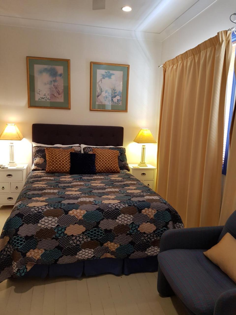 Sonja'S Bed And Breakfast ไลท์นิงริดจ์ ภายนอก รูปภาพ